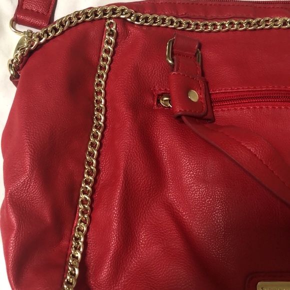 Large red/gold Steven Madden bag. Vegan leather. - Picture 3 of 7